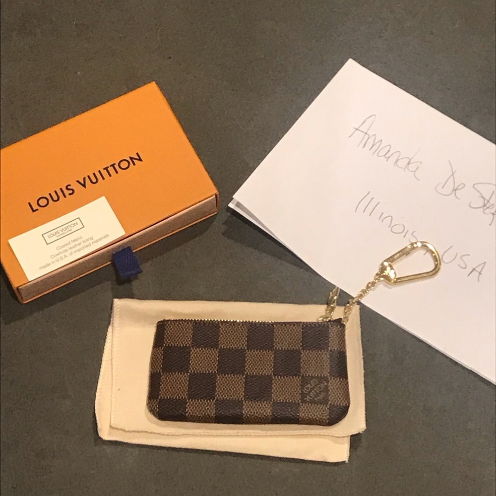 NWOT 💯 LV Damier Ebene Key Pouch/Pochette Cle